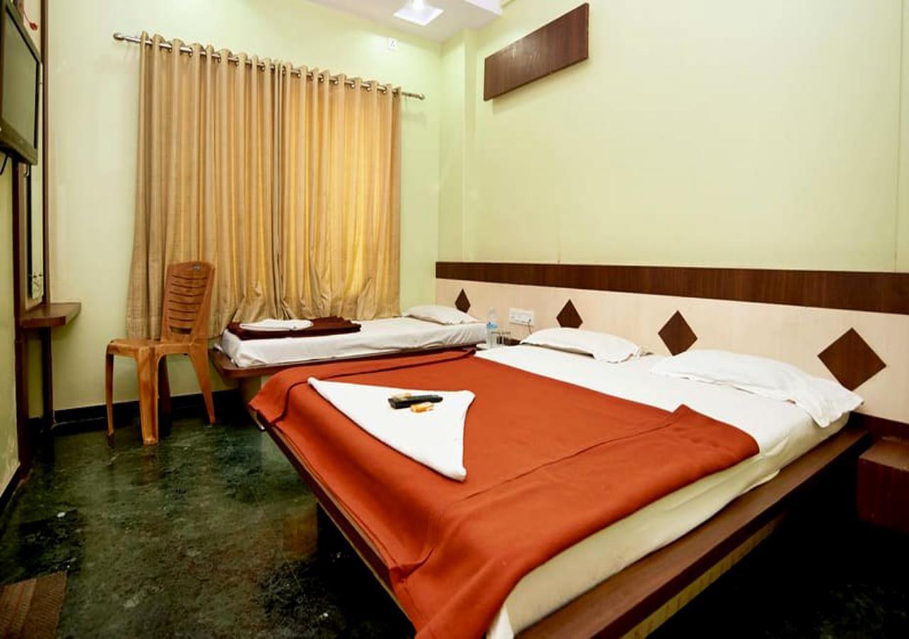 Hotel Three G Shirdi Zewnętrze zdjęcie