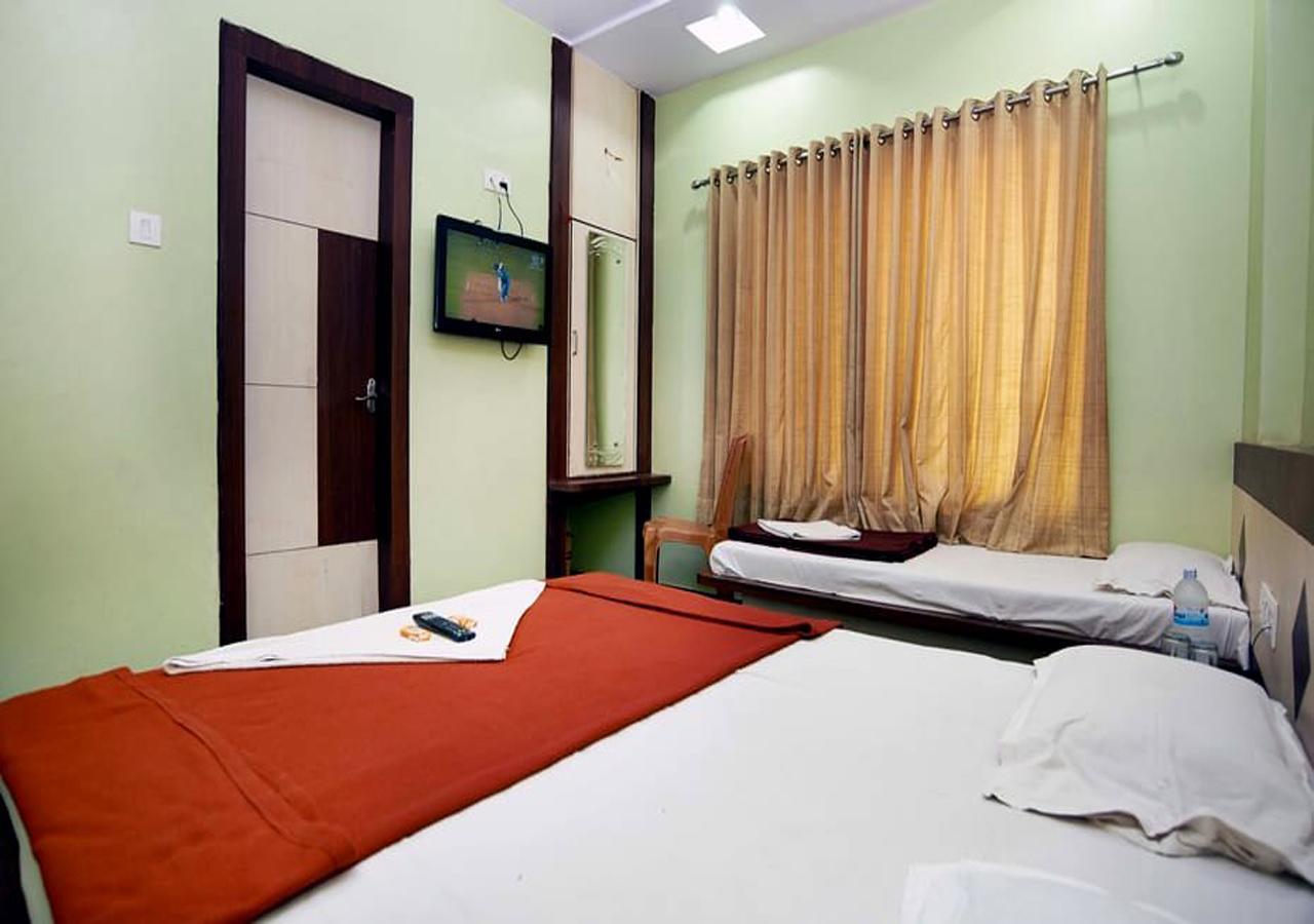 Hotel Three G Shirdi Zewnętrze zdjęcie